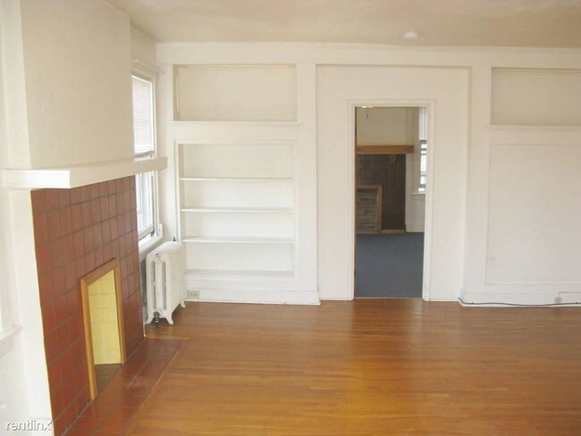 Building Photo - 5848 Alderson St