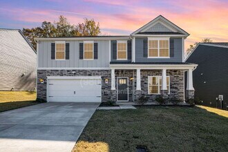 Building Photo - 10759 Northwest Dr