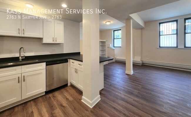 Photo - 2763 N Sawyer Ave Apartment