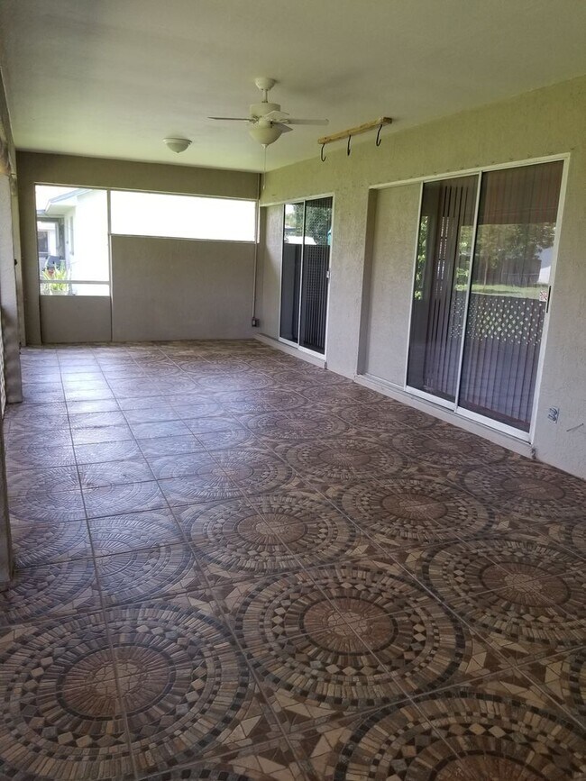 Foto del edificio - 1423 SE 19th St