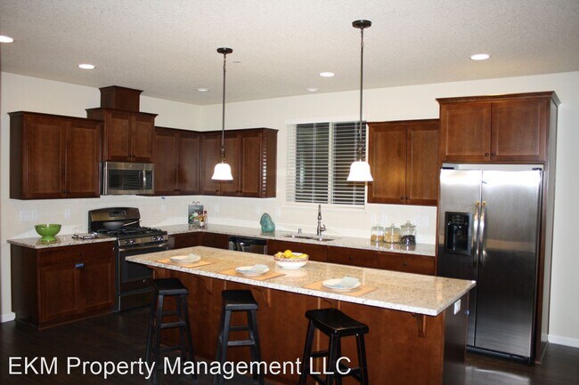 Foto del edificio - 4 br, 2.5 bath House - 3620 NE Verbena Lane