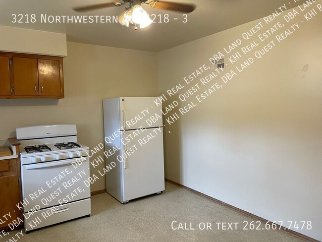 Building Photo - 3218 Northwestern Ave