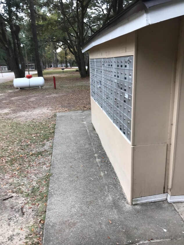 Building Photo - 4737 Lyons Blvd Lot 275