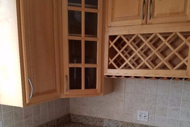 Kitchen - 1255 16th Ave