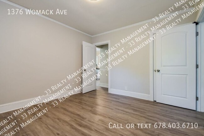 Foto del edificio - Adorable updated bungalow located in East ...