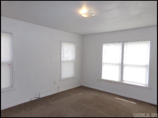 Foto del edificio - 4022 W 25th St