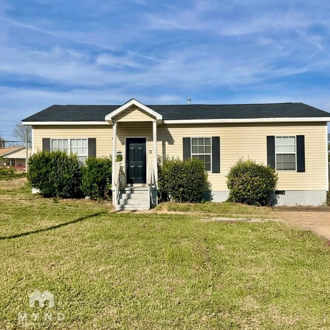 Building Photo - 4316 Hovis Rd