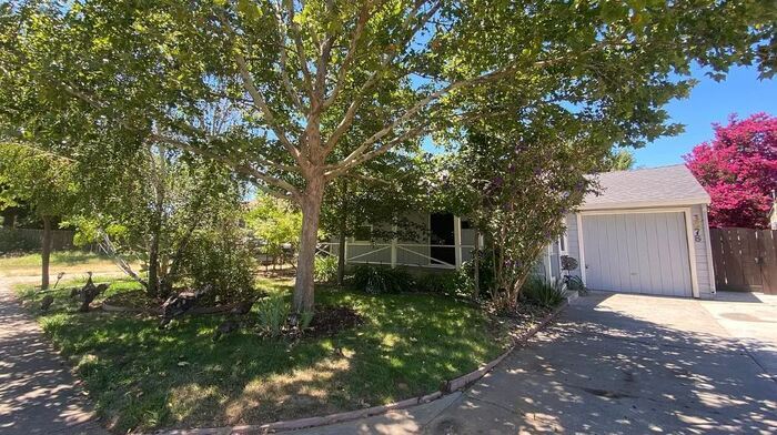 Primary Photo - 3678 63rd St