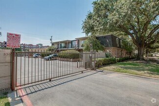 Building Photo - 5303 Fleetwood Oaks Ave