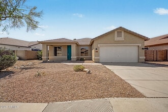 Building Photo - 4255 E Cherry Hills Dr