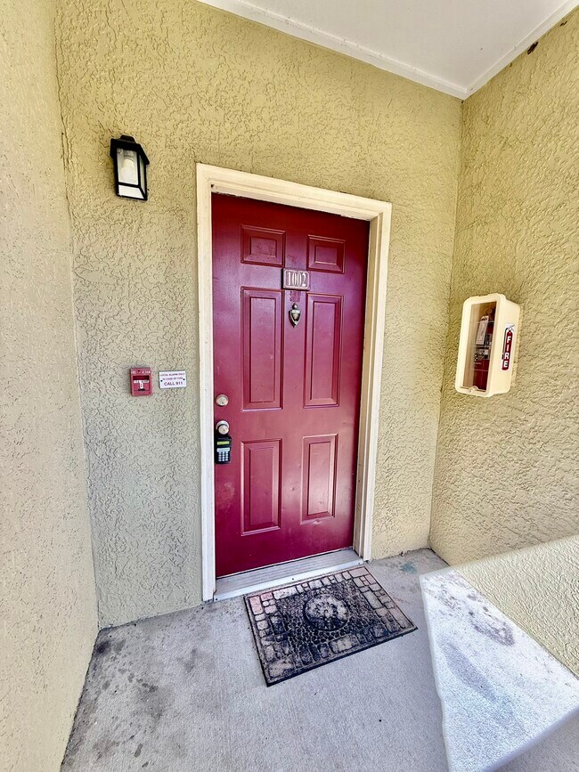 Photo - 1226 S Missouri Ave Townhome