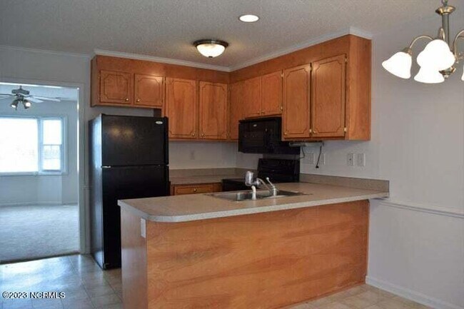 Foto del edificio - 2156 Flagstone Ct