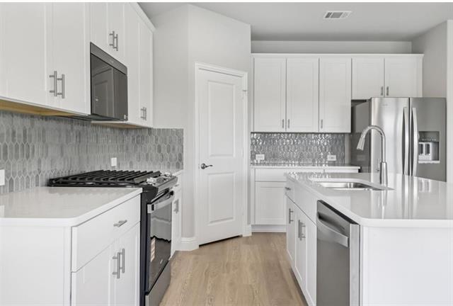 Foto del edificio - 514 Midnight Oak Dr