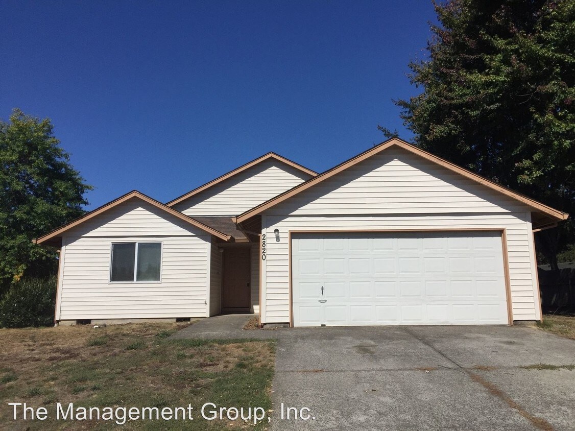 Foto principal - 2820 NE 84th St
