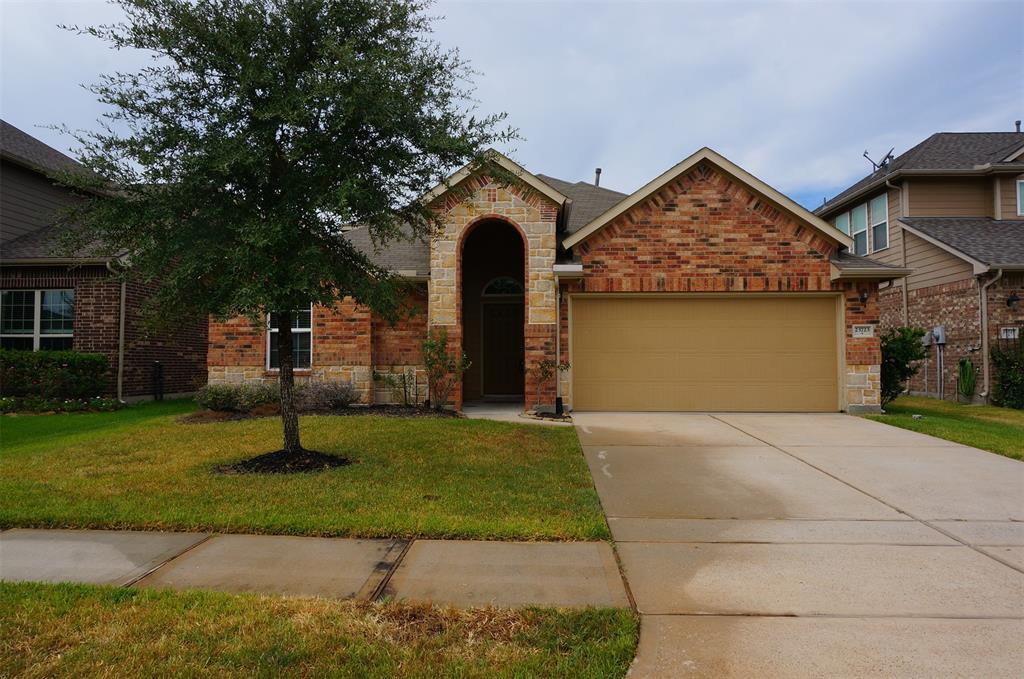 Foto principal - 23723 Lucas Creek Dr