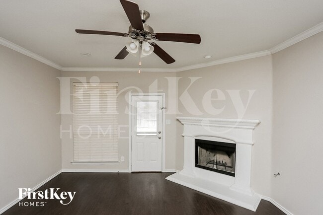 Foto del edificio - 6208 Charisma Ct