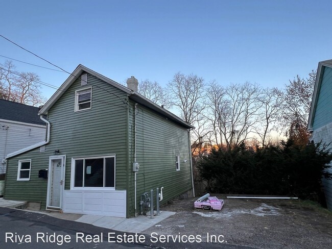 Building Photo - 2 br, 1 bath House - 129 Weber Way