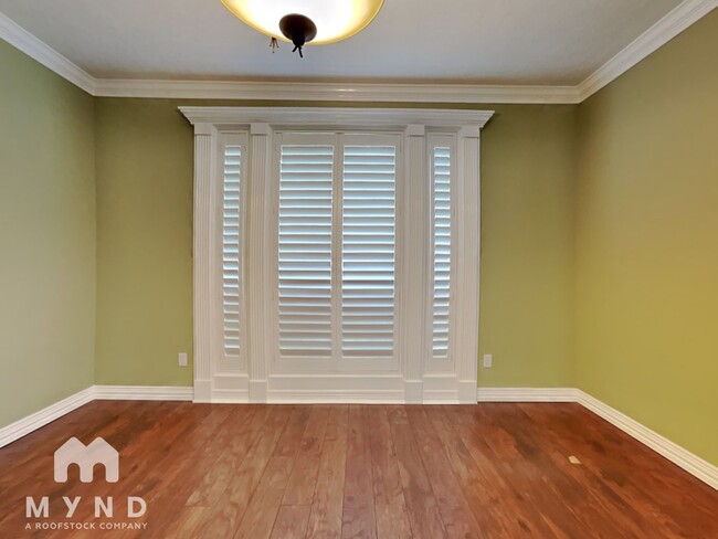 Foto del edificio - 1306 Silverleaf Dr