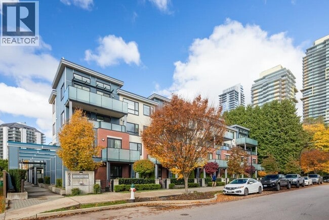Building Photo - 6533 McKay Ave