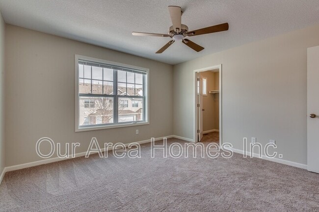 Foto del edificio - 12650 Pond View Rd