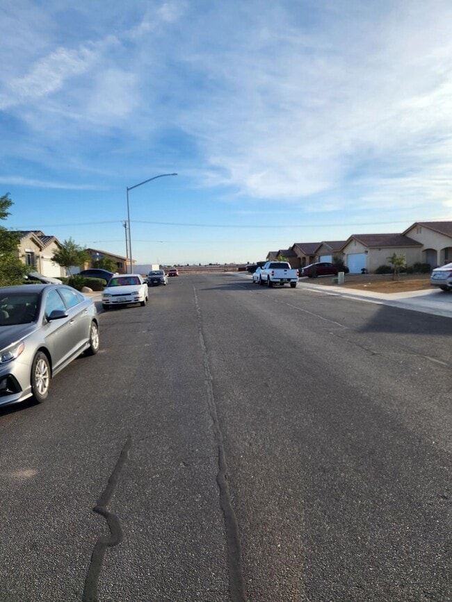 Building Photo - Charming 3 bed / 2 bath Home for Rent