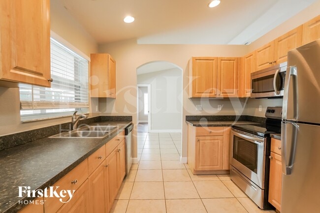 Building Photo - 4129 Jacaranda Pkwy W