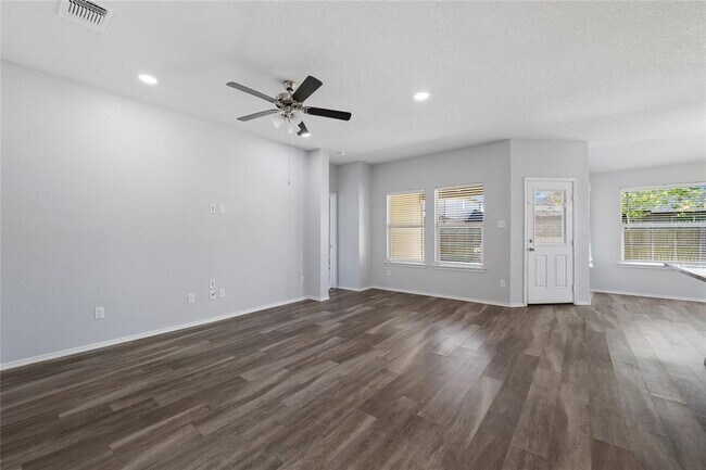 Foto del edificio - 133 Beth Ann Loop