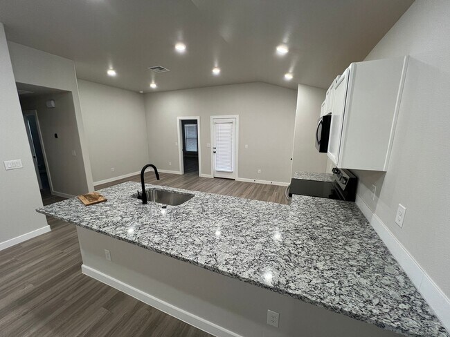 Foto del edificio - Available Starting in March! 3/2/2 in Bell Farms!