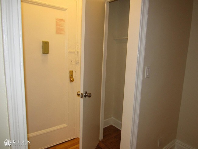 Foto del edificio - 4308 40th St