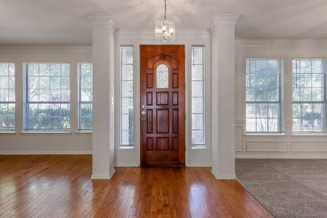 Foto del edificio - 10225 Open Gate Dr