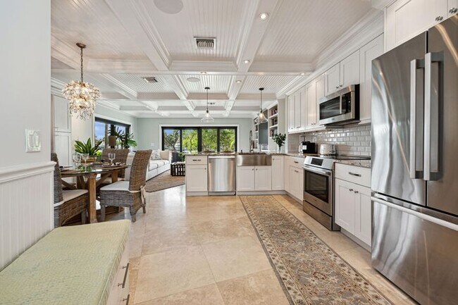 Foto del edificio - 3474 S Ocean Blvd