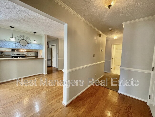 Foto del edificio - 2713 Preston Woods Ln