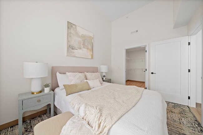 Foto del edificio - Henry T. Wing Residences