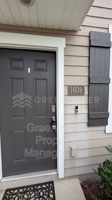 Foto del edificio - 575 Oakleaf Plantation Pkwy