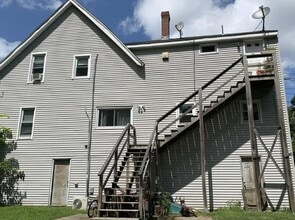 Building Photo - 118 E Central St