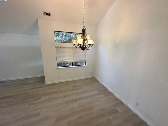 Building Photo - 4532 Montara Dr