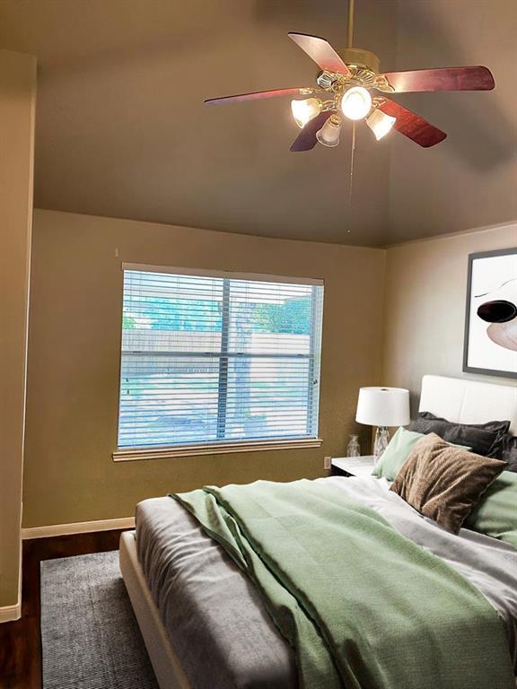 Foto del edificio - 2126 Grovewood Park