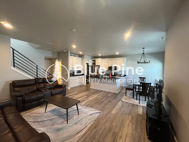 Foto del edificio - 2886 Sunburst Dr