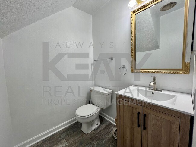 Foto del edificio - 2 Bedroom, 2.5 Bathroom Townhouse on W Bay...