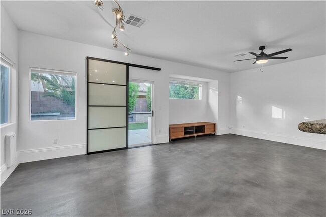 Building Photo - 4468 Lobero Ave