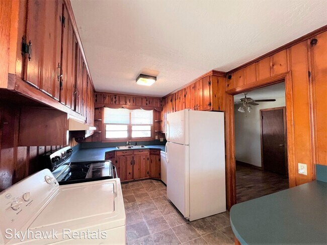 Building Photo - 3 br, 1 bath House - 421 Parrish Street