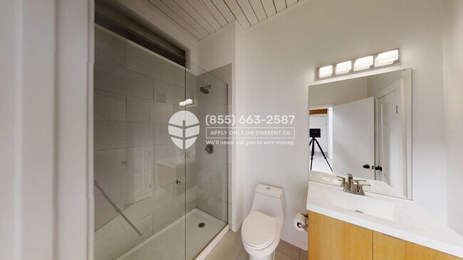 Foto del edificio - 3015 Myrtle St