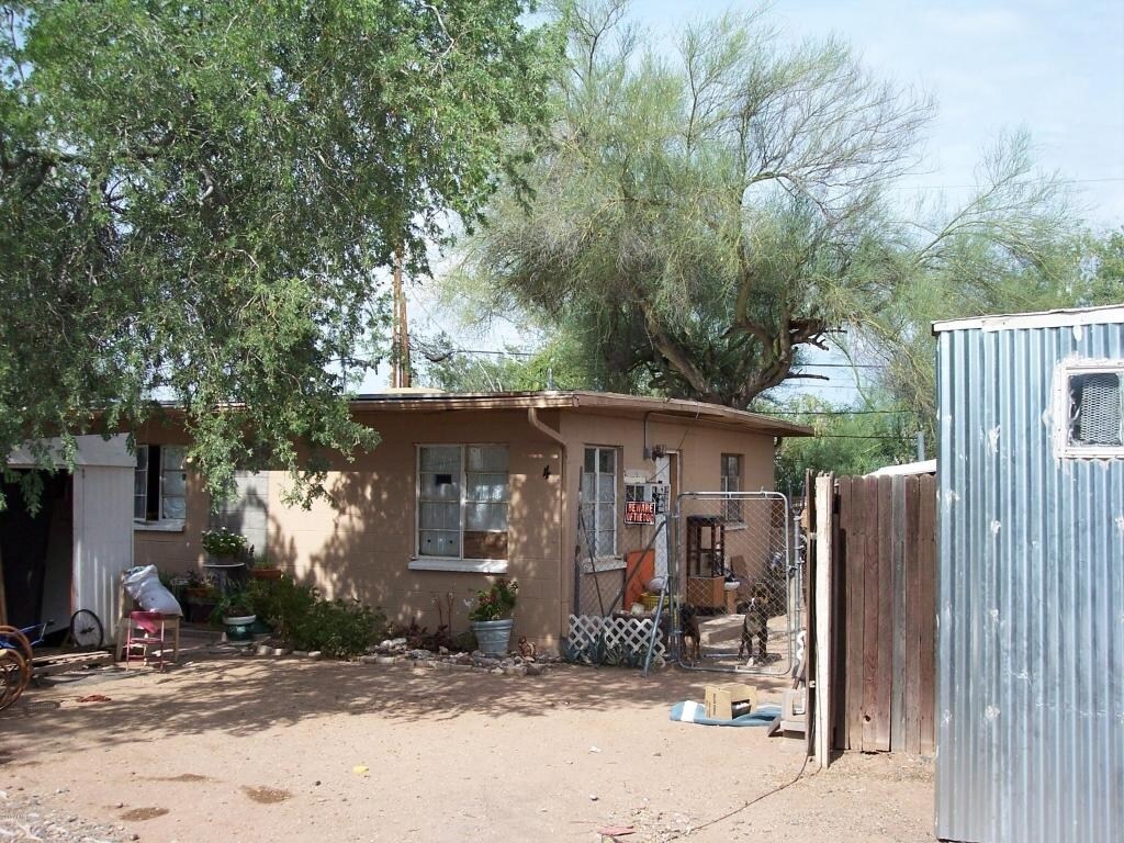 Building Photo - 468-474 N Ironwood Dr