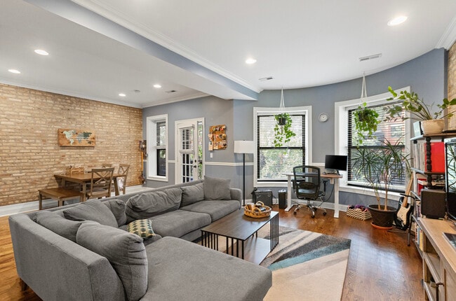 Foto del edificio - 5219 N Winthrop Ave