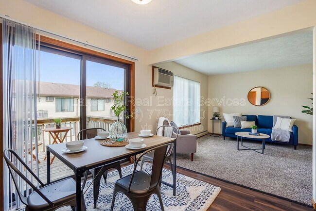 Foto del edificio - 2912 Locke Ave SW