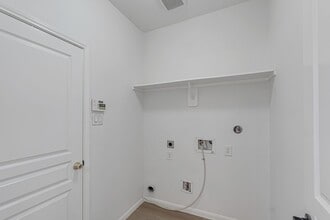 Building Photo - 23219 Campwood Terrace Ln