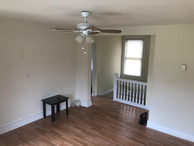 Foto del edificio - 7030 Church Hill Road, Unit 2