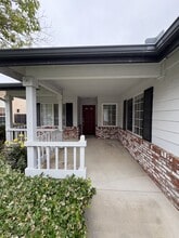 Building Photo - 155 Kalley Dr