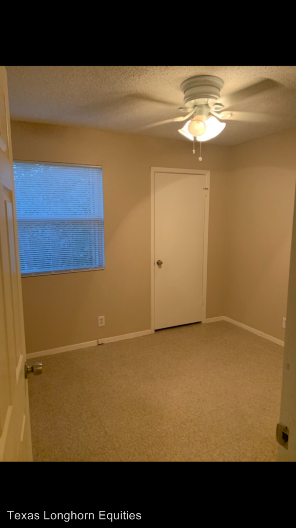 Building Photo - 2203 Tabor Ct