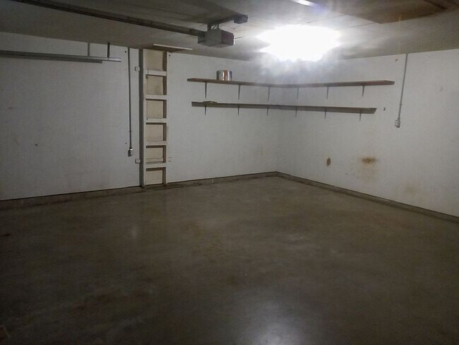 Building Photo - 1203 Kansas St